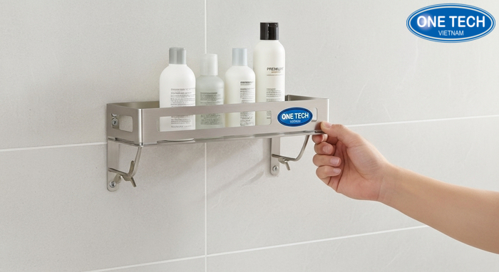 Kiểm tra ốc vít kệ inox treo tường đựng dầu gội