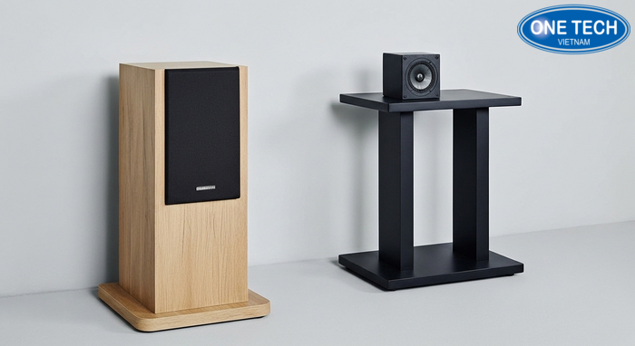 So sánh kệ trưng bày loa gỗ MDF phủ melamine và kệ thép sơn tĩnh điện