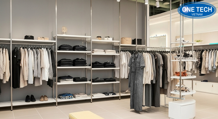 Mẫu kệ trưng bày thời trang đẹp chuyên nghiệp Các mẫu kệ trưng bày thời trang đa dạng kiểu treo, kệ tầng, kệ decor